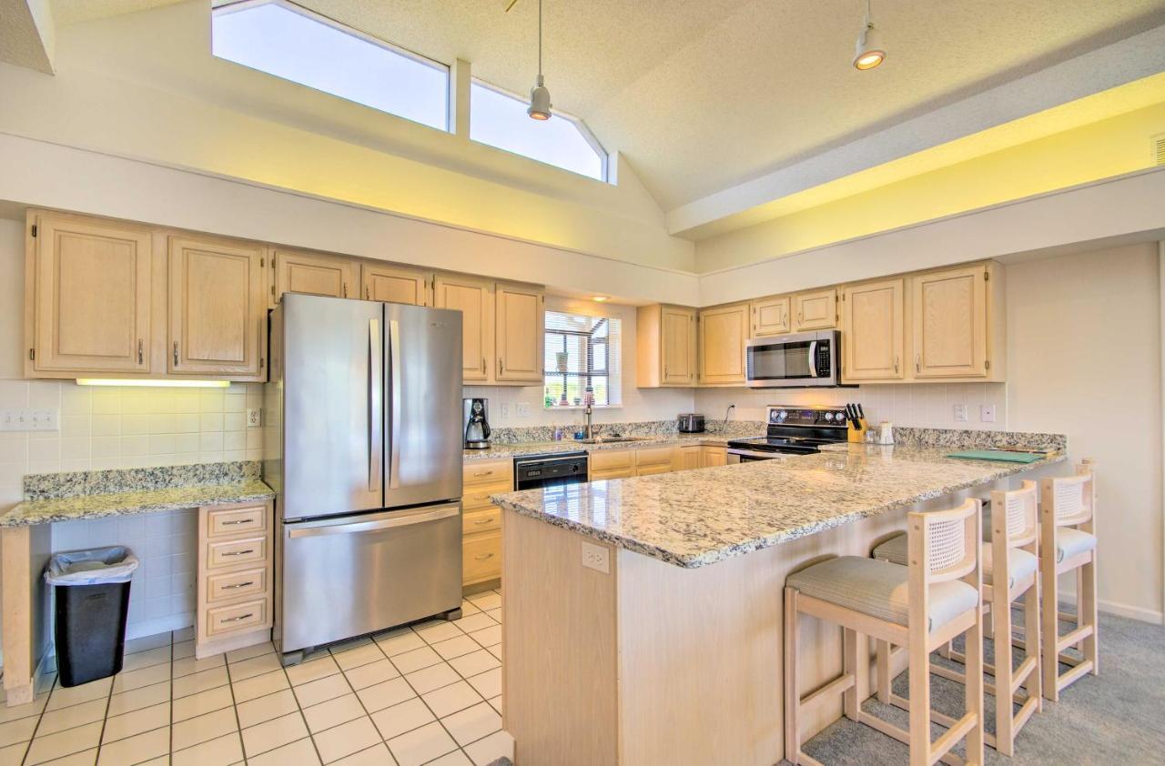 Bright Waterfront Condo With Resort Amenities! Lake Ozark Kültér fotó