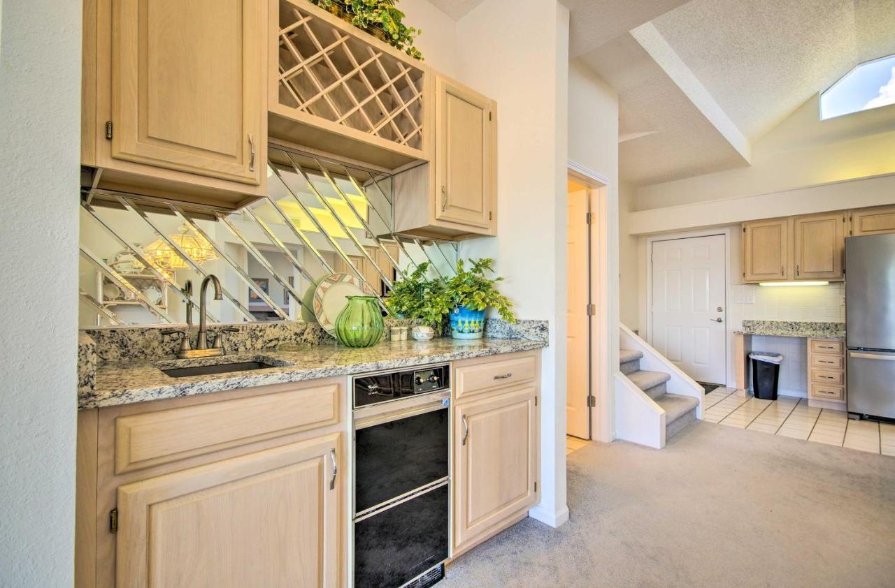 Bright Waterfront Condo With Resort Amenities! Lake Ozark Kültér fotó