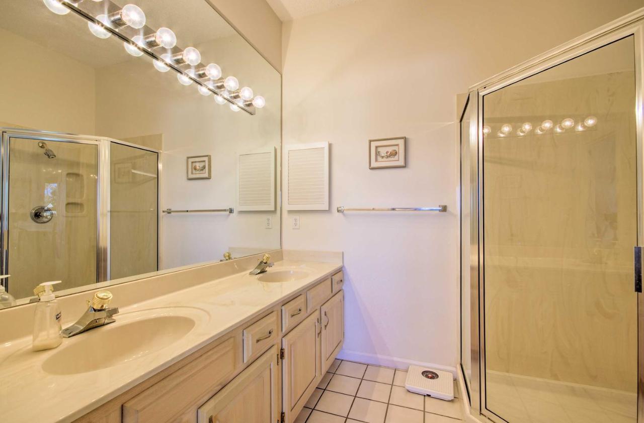 Bright Waterfront Condo With Resort Amenities! Lake Ozark Kültér fotó